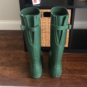 Tall Adjustable Calf Green Hunter Rainboots!